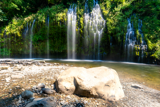 Museum-Quality Matte Paper Poster- "Mossbrae Falls", Mt. Shasta, California 30x45 cm / 12x18″